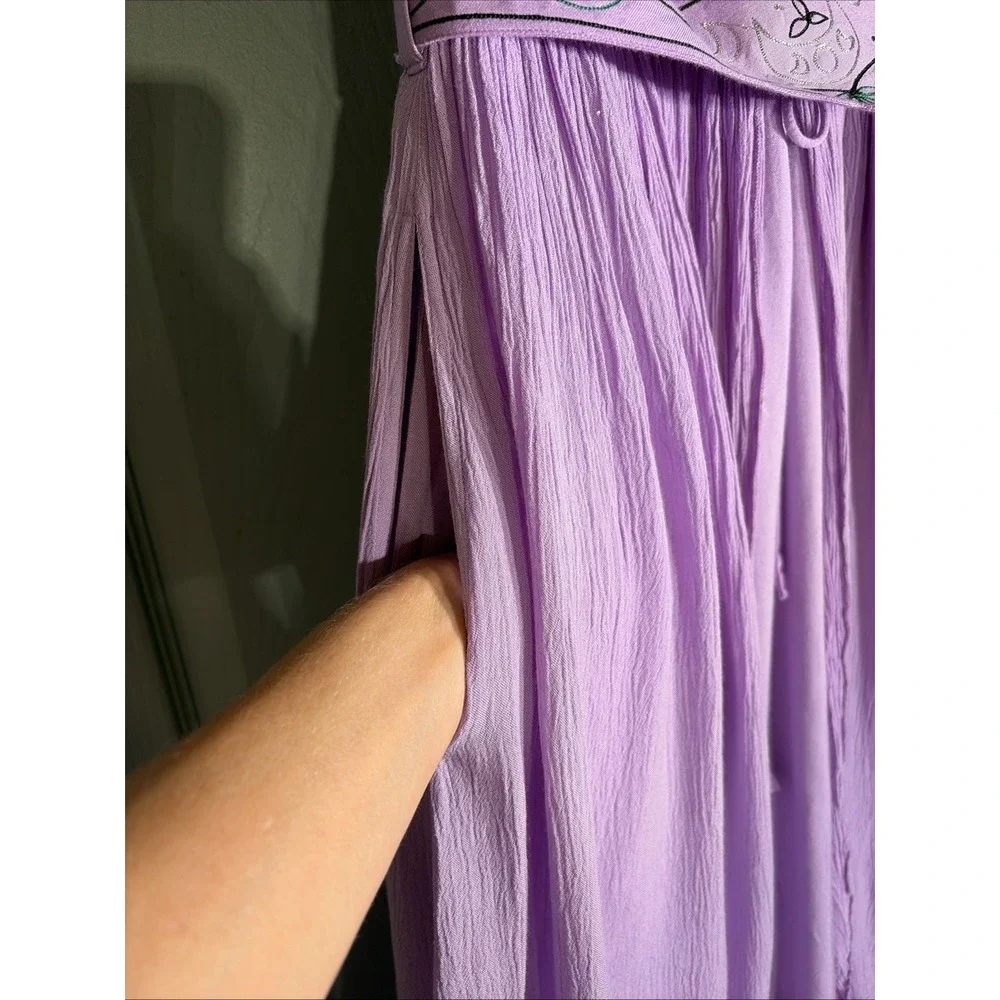 Renaissance Faire Dress Sz S Holy Clothing Lace Up Medieval Dress. Lavender.